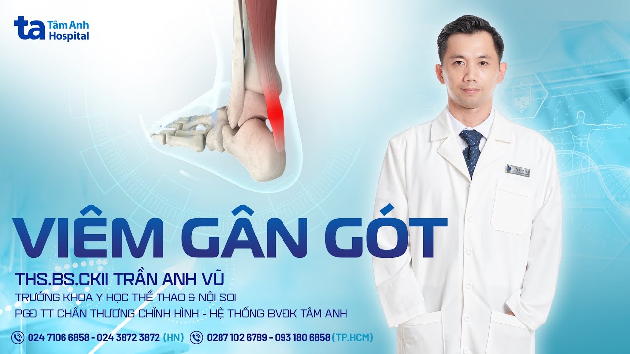 Bác sĩ tư vấn cho bệnh nhân về các phương pháp điều trị viêm gân gót Achilles nhấn mạnh tầm quan trọng của việc lựa chọn phương pháp phù hợp với tình trạng cá nhân